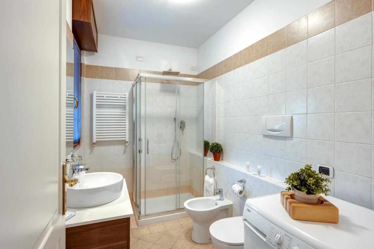 Il Broletto Apartment - Affitti Brevi Italia Lecco Exterior photo