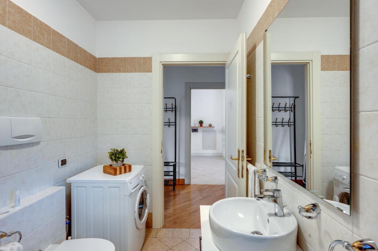 Il Broletto Apartment - Affitti Brevi Italia Lecco Exterior photo